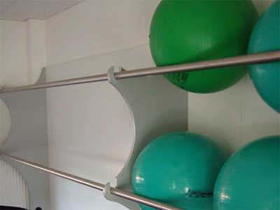 Ballregal f�r Fitnesstudio