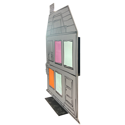 Häusersilhouette mit eingebauten Displays einzeln steuerbar.